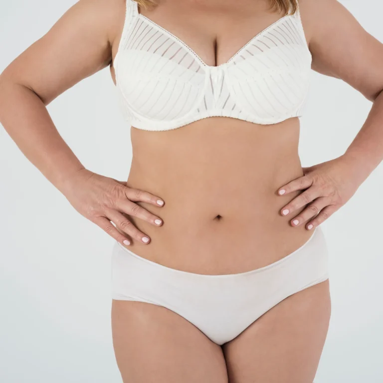 beautiful-woman-lingerie-proud-her-body (1)